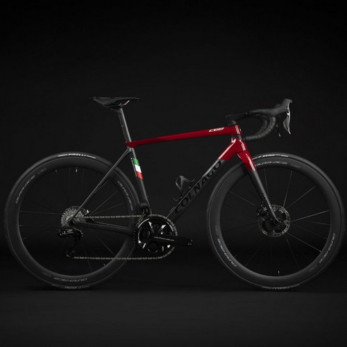 赤色のCOLNAGO C68 -