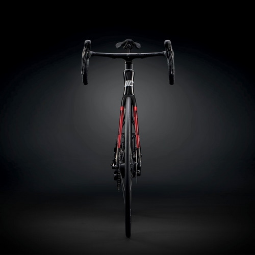 CIPOLLINI RB1K AD.ONE　前からの写真