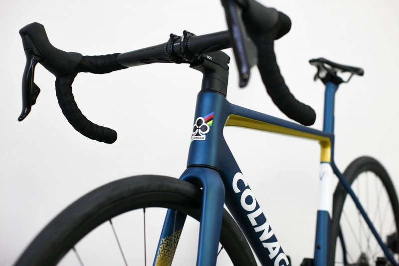 COLNAGO V3 DISC 105