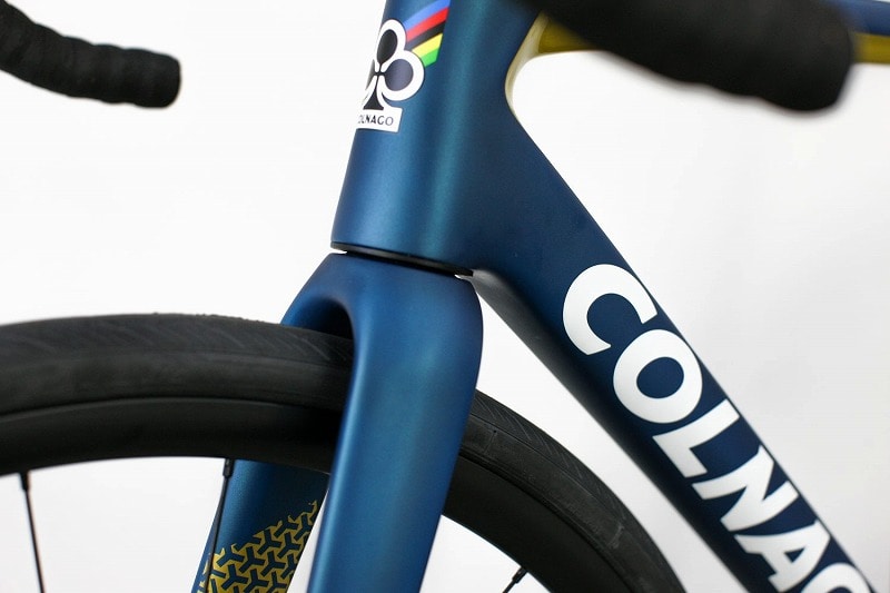 COLNAGO V3 DISC 105